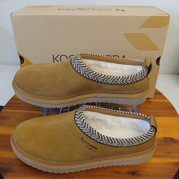 Koolaburra by UGG Other - Koolaburra By UGG Burree Slippers Mens 8 Chestnut Brown Suede Slippers 1159690
